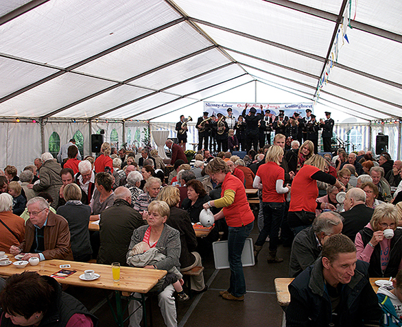 DG-Fest_eins DG-Fest_eins